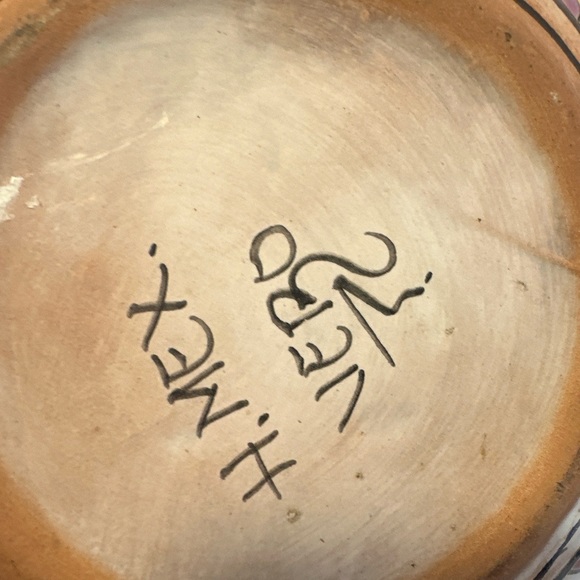 Mexican Talavera Basket Bowl Dish Handmade Folk Art Pottery 8 InHigh X 10” Wide - Picture 8 of 9